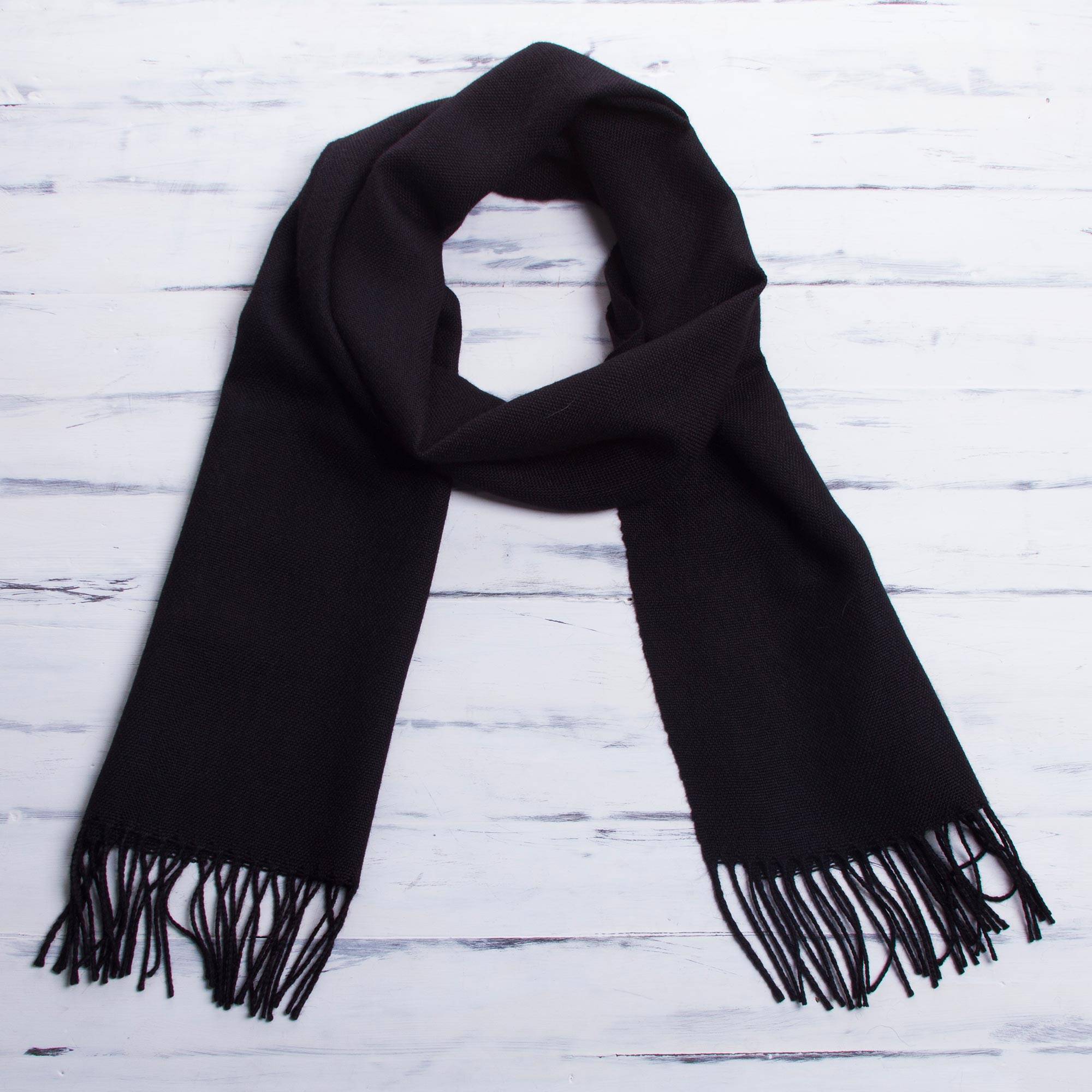 قل للمليحة في الخمار الأسود